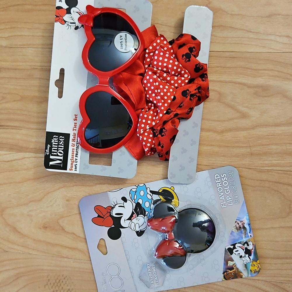 NWT Disney Minnie Mouse Sunglasses and Lip Gloss Girl's Bundle